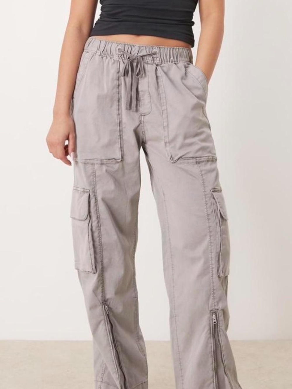 Abercrombie Women’s Cargo Drawstring Utility Pants - Light Taupe/ Grey